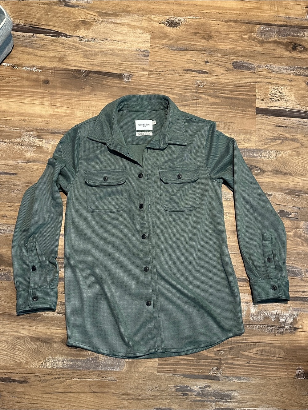 Goodfellow & Co Men's Heather Green Button-Down Shirt with Chest Pockets